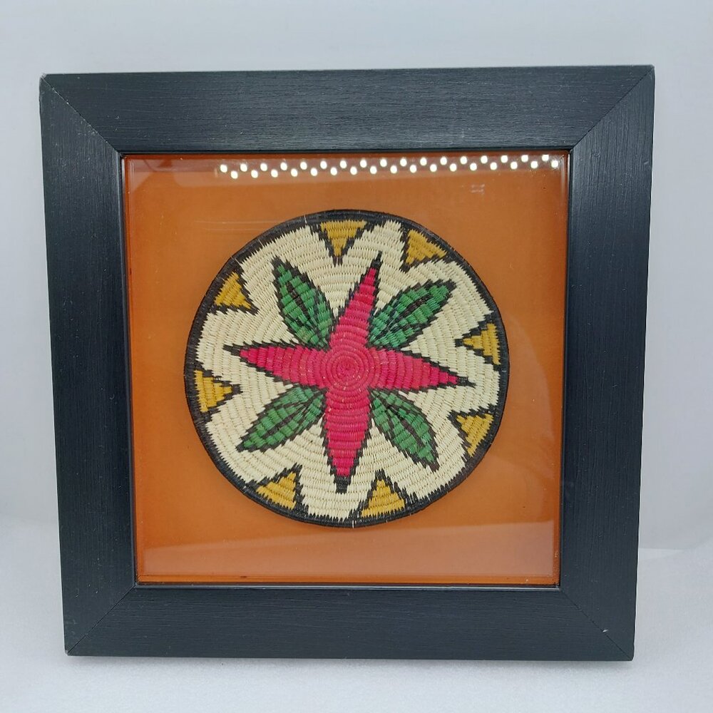 Handcrafted Chunga Palm Leaf Woven Small Basket Plate Framed Wall Hanging Decor